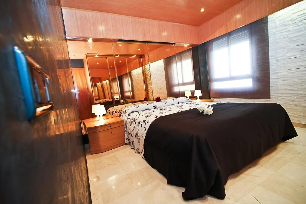 Pinosmar Planet Costa Dorada Hotell Salou Lägenhet